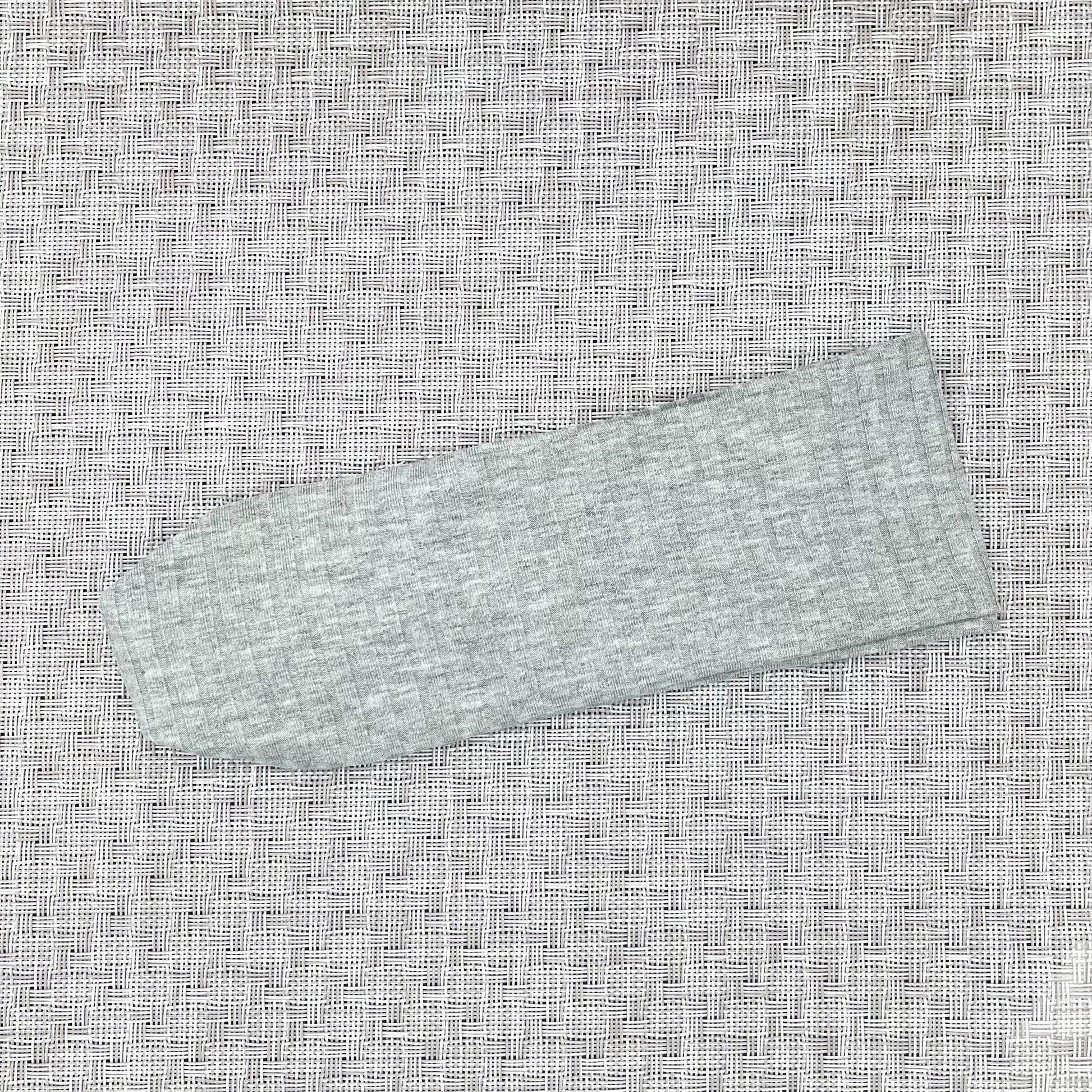 gray ribbed headband