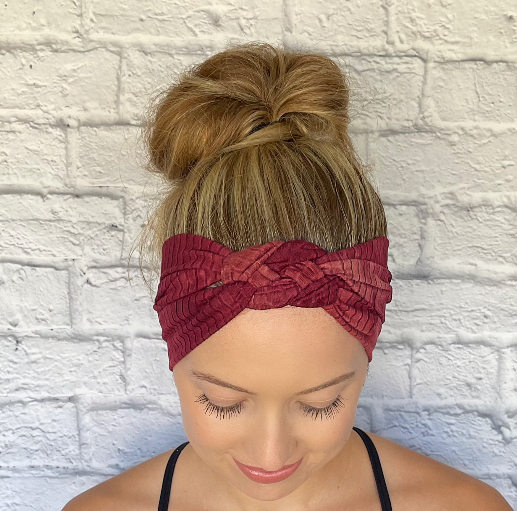 burgundy color tie dye knot headband