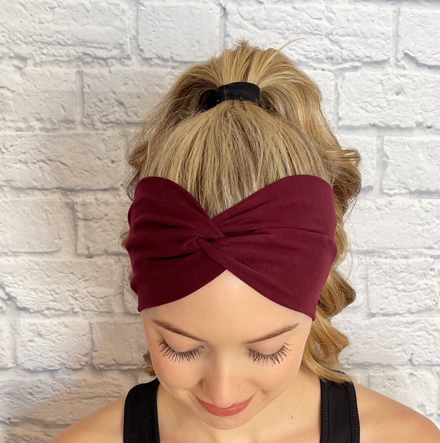 burgundy color wide twist headband